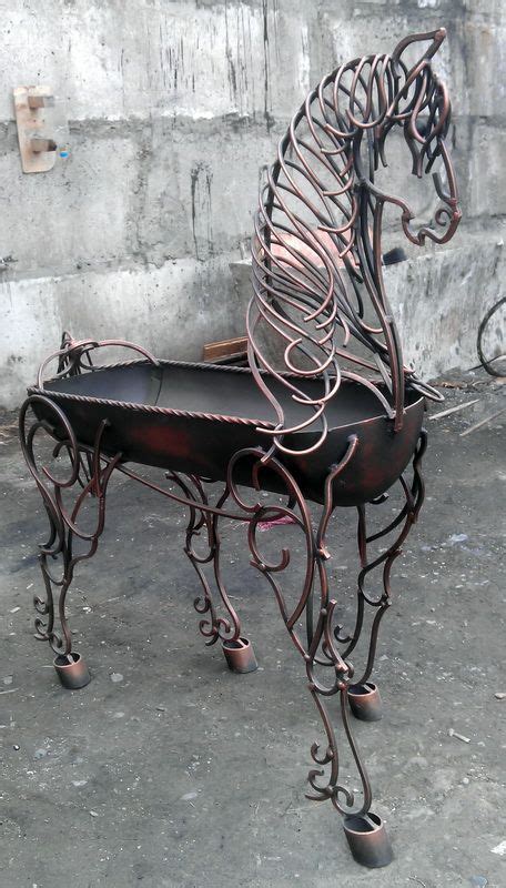 г.Красноярск, автор Вячеслав Морозов | Metal art projects, Scrap metal ...