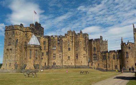 Mainly Museums - Alnwick Castle