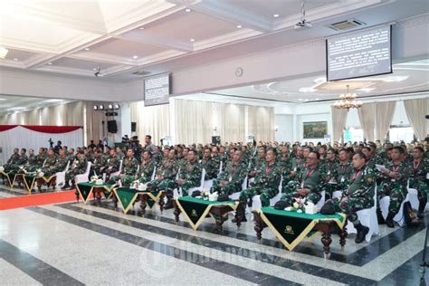 Panglima Tni Buka Apel Komandan Satuan Tahun Foto