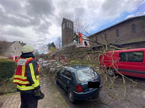 Feuerwehr Bochum Unwetter Einsätze FW BO Viele Unwetter Einsätze am