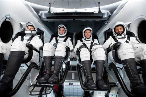 Mengenal Empat Astronaut Misi Spacex Crew Yang Sukses Meluncur Ke Iss