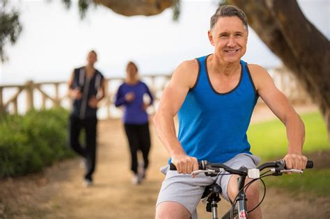 Top 10 Tips for Seniors to Thrive and Enjoy an Active Lifestyle - Hunter Games Magazine