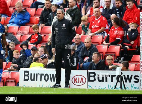 Oakwell Stadium Barnsley England 24th September 2022 Michael Duff