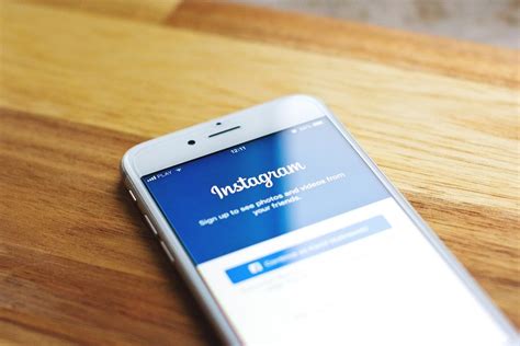 Na czym polega prowadzenie Instagrama przez wirtualną asystentkę