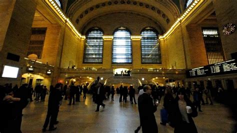 Apple's Grand Central Store Opens (PHOTOS) | HuffPost