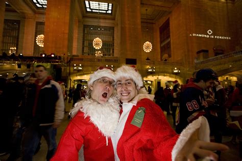 07167 4793 Santacon NYC 2007 Carlsaytor Flickr