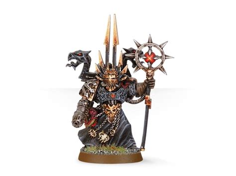 Chaos Space Marines Sorcerer with Force Staff and Plasma Pistol