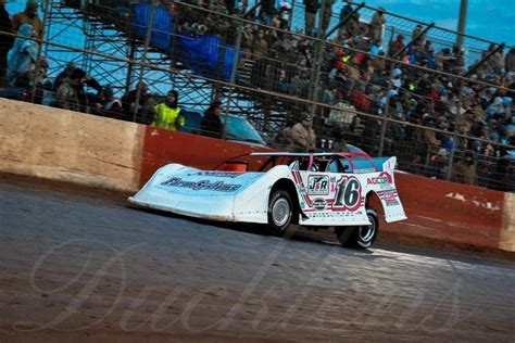 Sam Seawright • Ice Bowl 30 • Talladega Short Track - Ducklens Photography : r/EverythingDirt