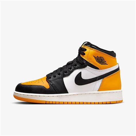 Nike Air Jordan 1 High OG Taxi 555088-711 chính hãng - Quatasy