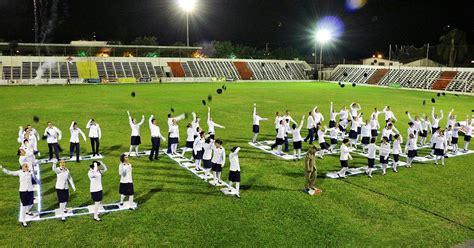 Caderno Col Gio Tiradentes Forma Sexta Turma De Ensino M Dio