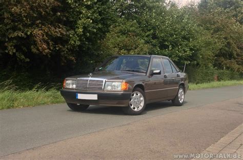 W201 Mercedes W201 190er Vergaser Test Testberichte 207454261