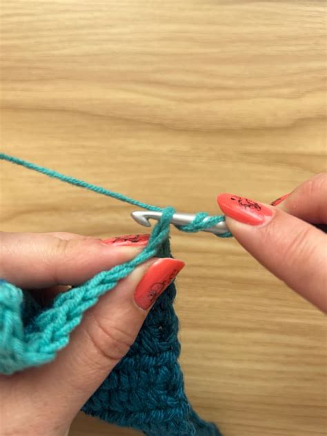 Standing Double Crochet Tutorial For Super Neat Crochet Edges Blue