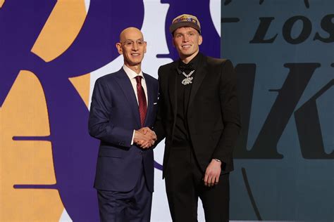 Dalton Knecht Lakers Pick Tennessee Basketball Guard In 2024 Nba Draft