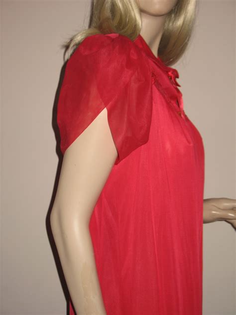 S Vintage Lingerie JC Penneys Gaymode Peignoir