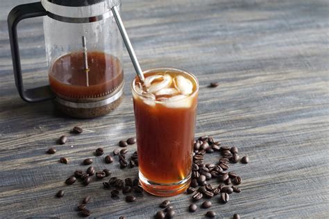 How To Make Iced Swedish Egg Coffee - CoffeeSphere