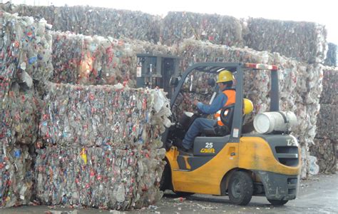 The Mexican Who Built The Most Important Recycling Plant In The World