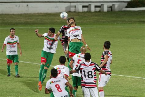 Santa Vence Petrolina No Apagar Das Luzes