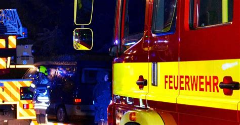 Feuer In Wuppertal Polizei Ermittelt Wegen Brandstiftung