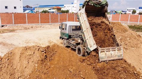 New Project 5 Ton Dump Trucks With Dozer Komatsu D20P Work To