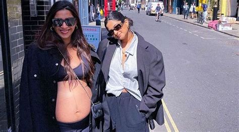 Sonam Kapoor is glowing as she flaunts her baby bump with Rhea Kapoor ...