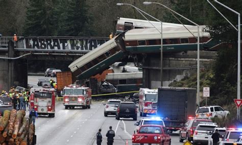 Derailed Amtrak Train In Washington State Was Travelling 80 Mph In 30 Mph Zone Says Us