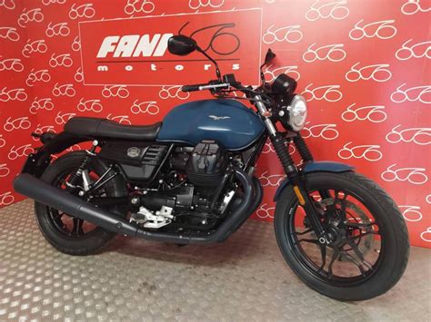 Moto Guzzi V7 III Stone Night Pack 2019 20 Usata Fani Motors Firenze