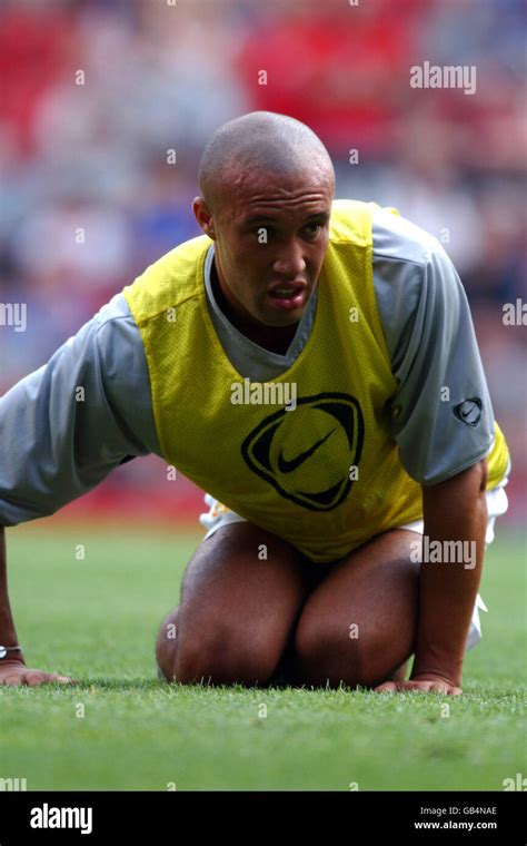 Mikael Silvestre Manchester United Hi Res Stock Photography And Images