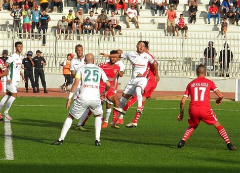 Coupe dAlgérie Quart de finale le MC Alger lUSM Bel Abbès et le CR