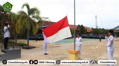 Man Sintang Laksanakan Upacara Peringatan Hardiknas Situs