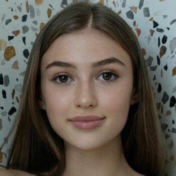 Modelo Julinha Glam Model Portfolios Modelo Julinha Nude Fapezy