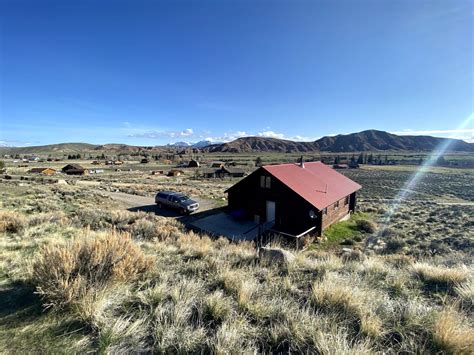 Top 15 Coolest Cabin Rentals in Wyoming - Cabin Trippers