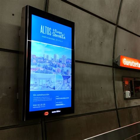 Pantallas Digitales De Metro Bilbao An Nciate Bilbao Publicidad