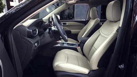 Which Ford Explorer Has Leather Seats? | Ford Dealer Near Broomall