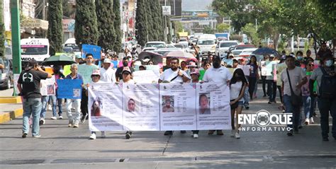 Marchan Familiares De Los Cuatro Desaparecidos En Chilpancingo Exigen