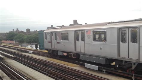 Mta New York City Subway Brooklyn Bridge Bound R A X Train