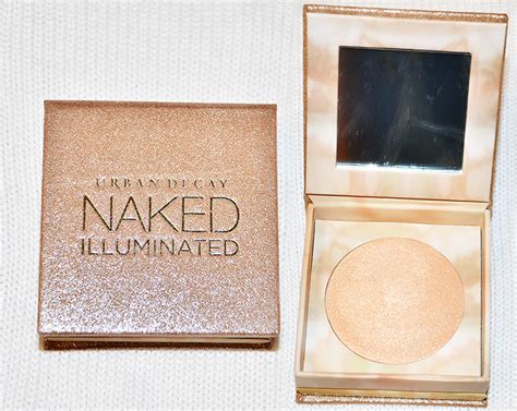 Urban Decay Naked Illuminated Shimmering Face And Body Powder