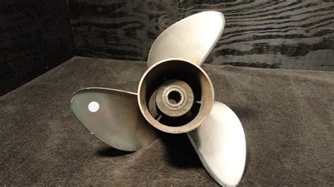 Buy NEW JOHNSON/EVINRUDE OMC 9.25 X 10 ALUMINUM PROPELLER OUTBOARD PROP ...