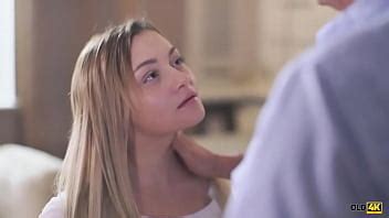 OLD4K Sweet Blonde And Mature Partner Make Love In The Living Room XVIDEOS