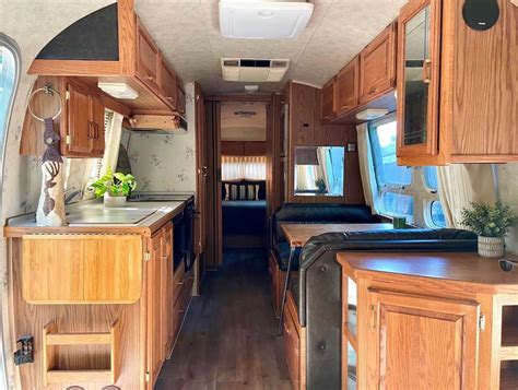 1993 Airstream Excella 1000 30FT Travel Trailer For Sale In Portland OR