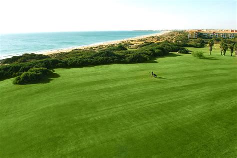 Gc Novo Sancti Petri Mar Y Pinos Bekijk Deze Golfbaan Op Golftime Nl