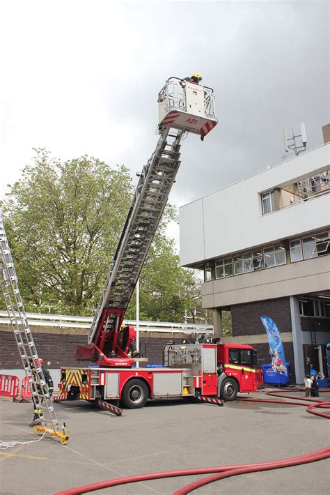 LFB 150 Years Paddington Fire Station BX07 GUE Paddingto Flickr