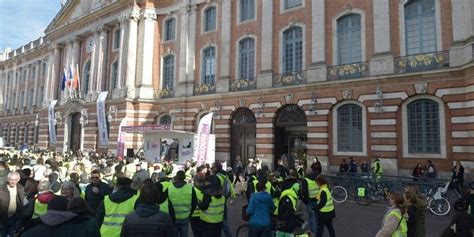 Gilets Jaunes 5 Mois De Prison Avec Sursis Pour L Agresseur D Un