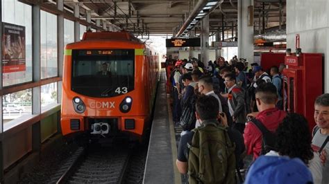 Clima Cdmx Metro Registra Lento Avance En L Neas Por Lluvia Hoy