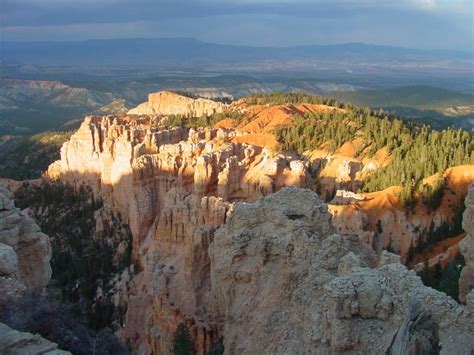 Geology of Bryce Canyon National Park | Utah Guide