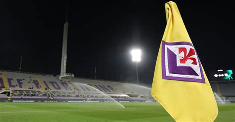 Fiorentina Curva Fiesole Chiusa Con La Condizionale Puniti Cori