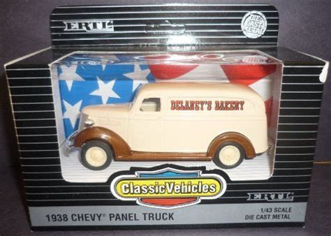 2824 Ertl Classic Vehicles 1938 Chevy Panel Truck 143 Scale Diecast