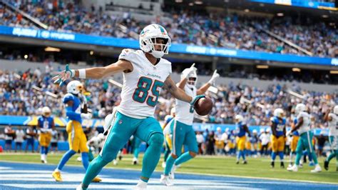 Miami Dolphins Football News Videos And Scores Miami Herald