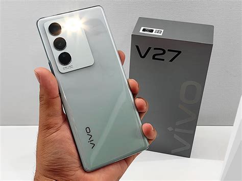 Vivo V27 5g Unboxing And Hands On With The New Aura Light Portrait