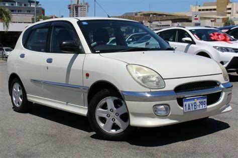 2000 DAIHATSU SIRION GTVI ATFD3979720 JUST CARS