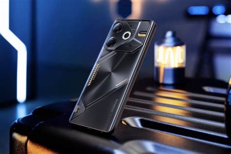 Tecno Pova 6 và Pova 6 Neo ra mắt Màn hình 120Hz pin lên tới 7000mAh